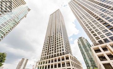 Mississauga (Fairview) condo for rent - 604 - 30 ELM DRIVE W 604