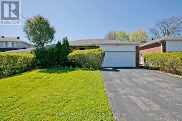 Toronto (Don Valley Village) apartment for rent - SEMI BASEMENT - 19 OLDBOROUGH CIRCLE
