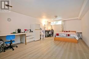 Toronto (Don Valley Village) apartment for rent - SEMI BASEMENT - 19 OLDBOROUGH CIRCLE