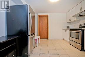 Toronto (Don Valley Village) apartment for rent - SEMI BASEMENT - 19 OLDBOROUGH CIRCLE