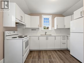 Whitby (Downtown Whitby) apartment for rent - UPPER - 107 KENT STREET Upper