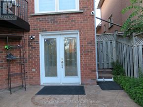 Richmond Hill (Devonsleigh) apartment for rent - 10 PINE BOUGH MANOR