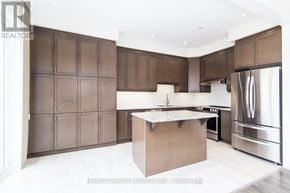 Richmond Hill townhouse for rent - 20 NESS DRIVE