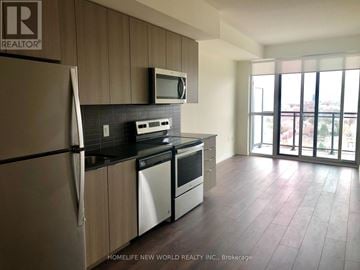 Toronto (Bayview Woods-Steeles) condo for rent - A kitchen with a refrigerator, microwave, oven and dishwasher.