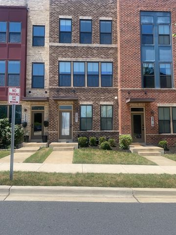 Suitland house for rent - 2821 Evansgreen Drive