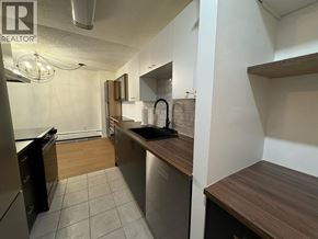 North Vancouver apartment for rent - 1602 2016 FULLERTON AVENUE 1602