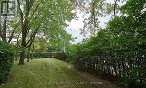Toronto (Hillcrest Village) townhouse for rent - 10 LOFTY HILL WAY