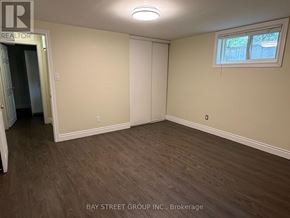 Toronto (Bathurst Manor) apartment for rent - LOWER 123 SEARLE AVENUE