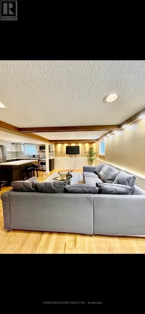 Markham (Royal Orchard) apartment for rent - 32 BLUE SPRUCE LANE