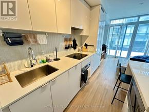 Toronto (Bay Street Corridor) condo for rent - 702 - 7 GRENVILLE STREET 702