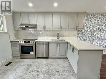 Markham (Thornhill) apartment for rent - 8 ELM RIDGE ACRES ROAD