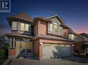 Newmarket (Summerhill Estates) apartment for rent - A house with a garage is for sale.