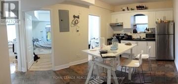 Toronto (Kensington-Chinatown) multi-family for rent - 1C - 34 ROSS STREET 1C