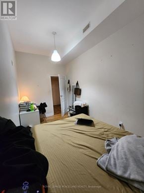 Toronto (Kensington-Chinatown) multi-family for rent - 1C - 34 ROSS STREET 1C