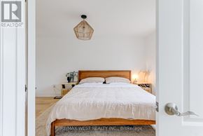 Toronto (Dovercourt-Wallace Emerson-Junction) townhouse for rent - 12 GROGAN MEWS