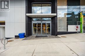 Toronto (Forest Hill South) condo for rent - 1202 - 2020 BATHURST STREET 1202
