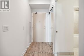 Toronto (Forest Hill South) condo for rent - 1202 - 2020 BATHURST STREET 1202