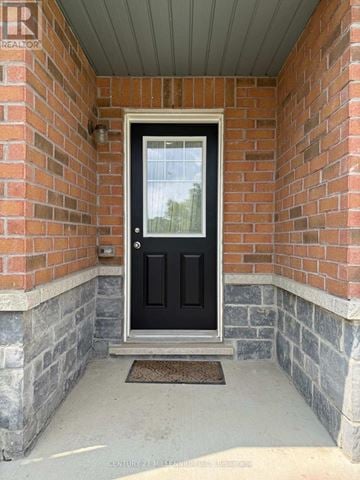 Brampton (Heart Lake East) townhouse for rent - 62 MAGDALENE CRESCENT