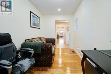 Brampton (Northwest Brampton) apartment for rent - A living room with a couch and a chair.
