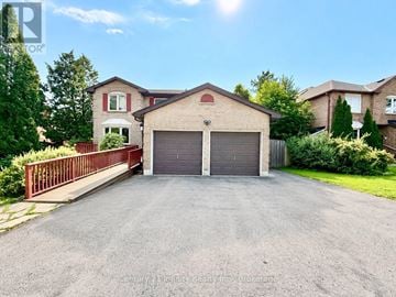 Whitby (Blue Grass Meadows) apartment for rent - 384 LESLIE STREET
