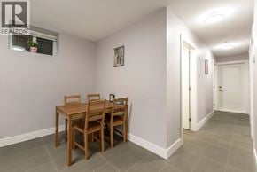 Vancouver apartment for rent - A dining room with a table and chairs.