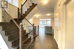 Vaughan (Patterson) townhouse for rent - 71 GEORGE KIRBY STREET