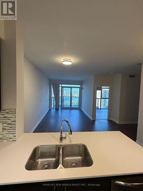Richmond Hill (Langstaff) condo for rent - 1101 - 55 ONEIDA CRESCENT 1101