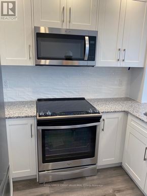 Kitchener condo for rent - 1704 - 60 CHARLES STREET W 1704