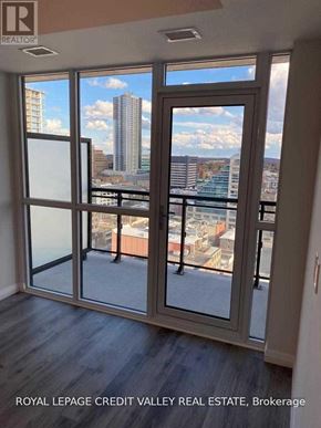 Kitchener condo for rent - 1704 - 60 CHARLES STREET W 1704