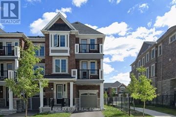 Markham (Victoria Square) townhouse for rent - MAKHAM - 17 THOMAS FRISBY JR CRESCENT Makham