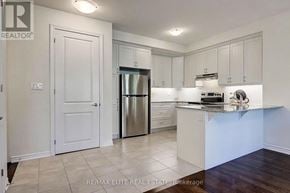 Markham (Victoria Square) townhouse for rent - MAKHAM - 17 THOMAS FRISBY JR CRESCENT Makham