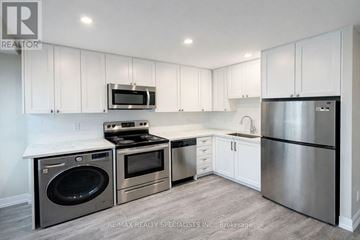 Toronto (South Parkdale) condo for rent - 505 - 118 TYNDALL AVENUE 505