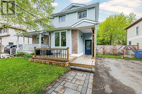 Shelburne apartment for rent - A house with a blue door and a small porch.