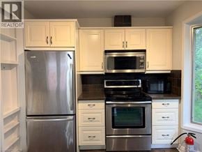 Waterloo apartment for rent - 201 LOURDES Street