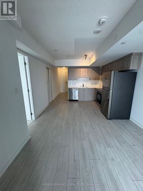 Toronto (Yorkdale-Glen Park) condo for rent - 621 - 556 MARLEE AVENUE 621