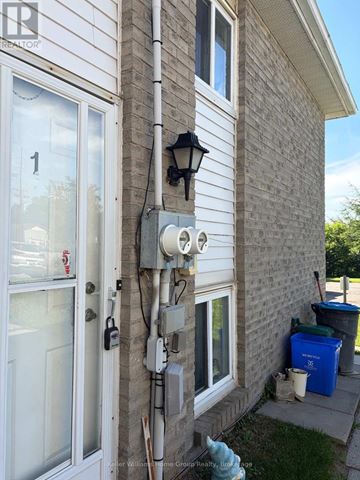 Shelburne apartment for rent - 1 - 520 ANDREW STREET 1