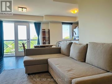 Markham (Cornell) townhouse for rent - 603 - 50 DUNSHEATH WAY 603