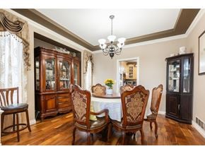 Surrey apartment for rent - 8370 168A STREET