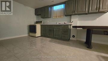 Vaughan (East Woodbridge) apartment for rent - 10 GLENVILLA ROAD