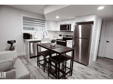 Edmonton apartment for rent - #BSMT 7449 Chivers CR SW