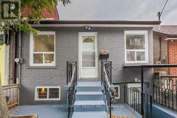 Toronto (Trinity-Bellwoods) apartment for rent - 208 MANNING AVENUE