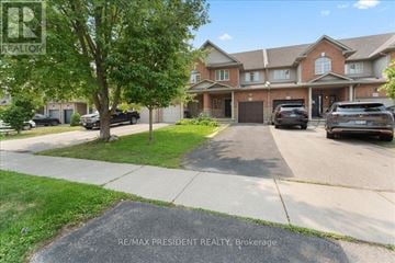Hamilton (Binbrook) townhouse for rent - 285 SOUTHBROOK DRIVE