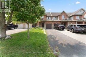 Hamilton (Binbrook) townhouse for rent - 285 SOUTHBROOK DRIVE