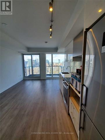 Toronto (Moss Park) condo for rent - 3711 - 251 JARVIS STREET 3711