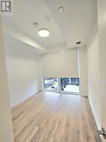 Toronto (Islington-City Centre West) condo for rent - 720 - 1037 THE QUEENSWAY 720