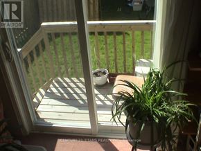 Toronto (Clairlea-Birchmount) townhouse for rent - 105 WILKES CRESCENT