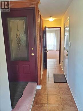 Toronto (Clairlea-Birchmount) townhouse for rent - 105 WILKES CRESCENT
