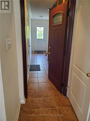 Toronto (Clairlea-Birchmount) townhouse for rent - 105 WILKES CRESCENT