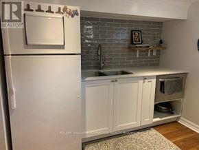 Toronto (East End-Danforth) apartment for rent - BASEMENT - 17 KEYSTONE AVENUE Basement