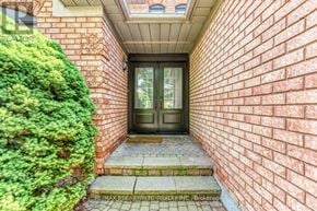 Oakville (Ga Glen Abbey) apartment for rent - 1239 WHITE LANE